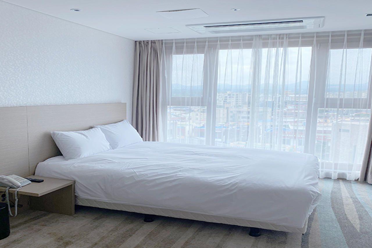The Artstay Jeju Hamdeok Hotel المظهر الخارجي الصورة
